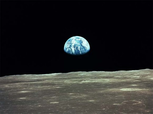 moonearth_580.jpg